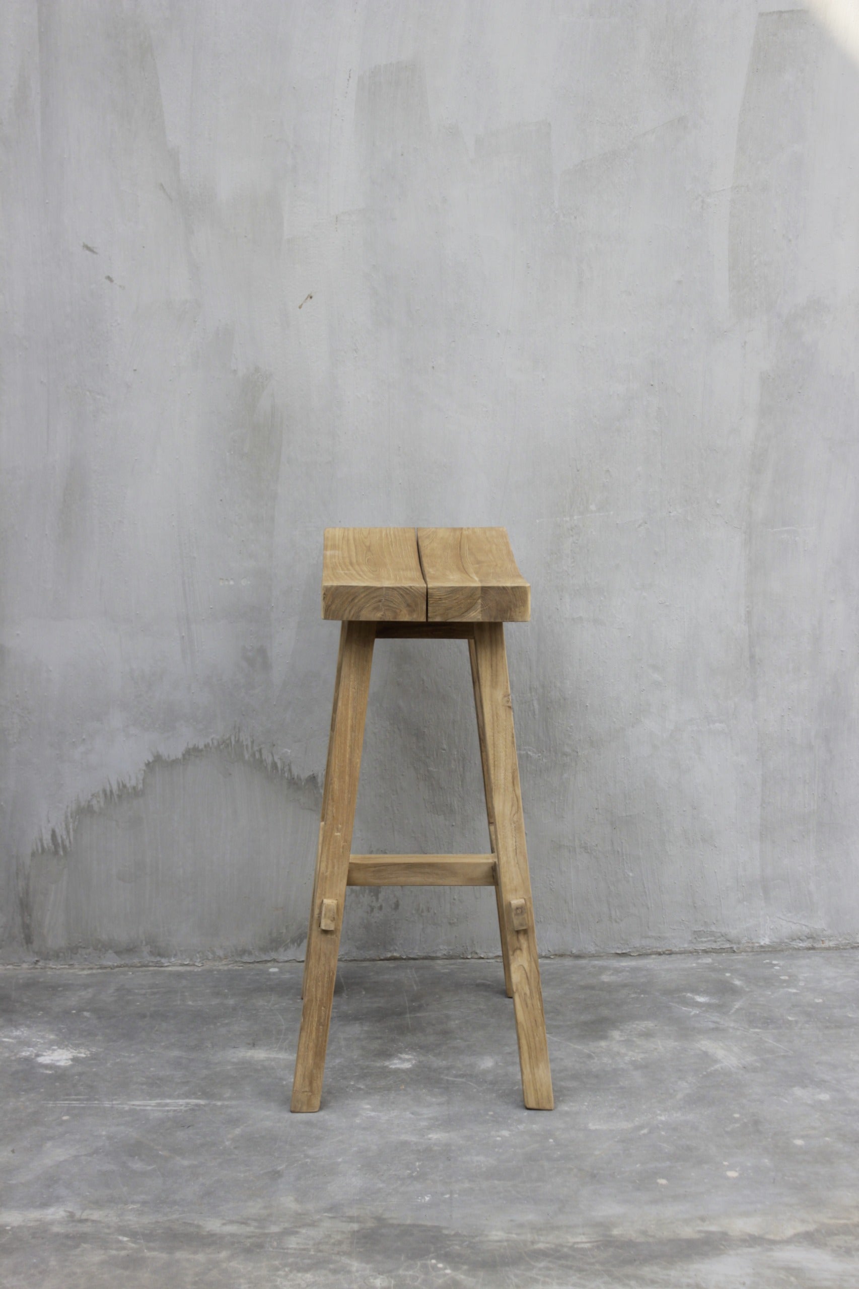 Bajo Side Table – handcrafted outdoor furniture by Cabana Miami