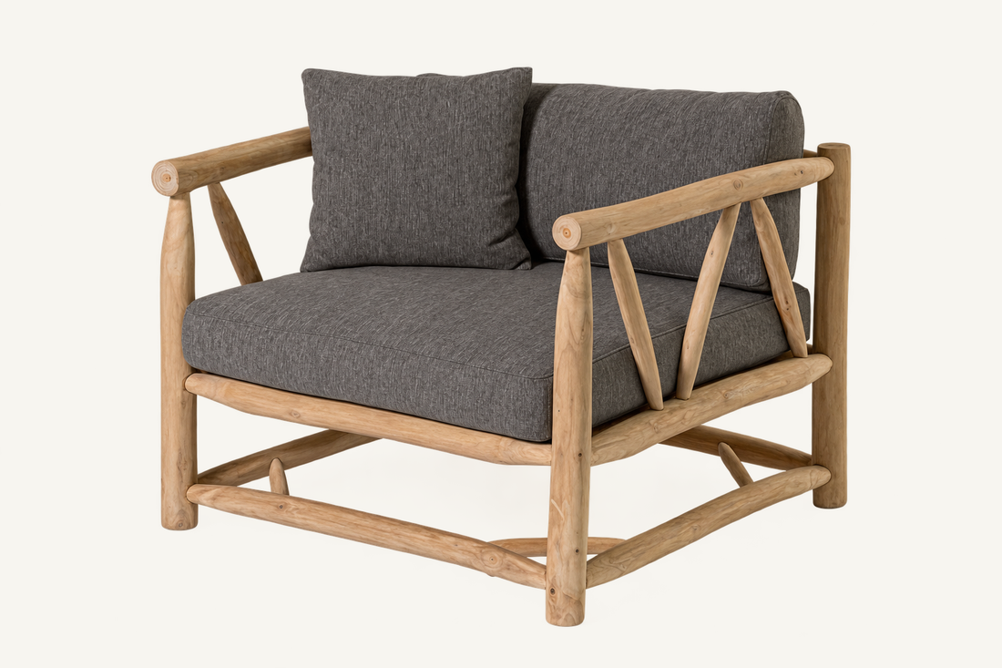 CABANA_STD_CATALOG_1 | Crusoe Armchair | run:issue-19-20260823T142348Z-7853837287517 | attempt:1