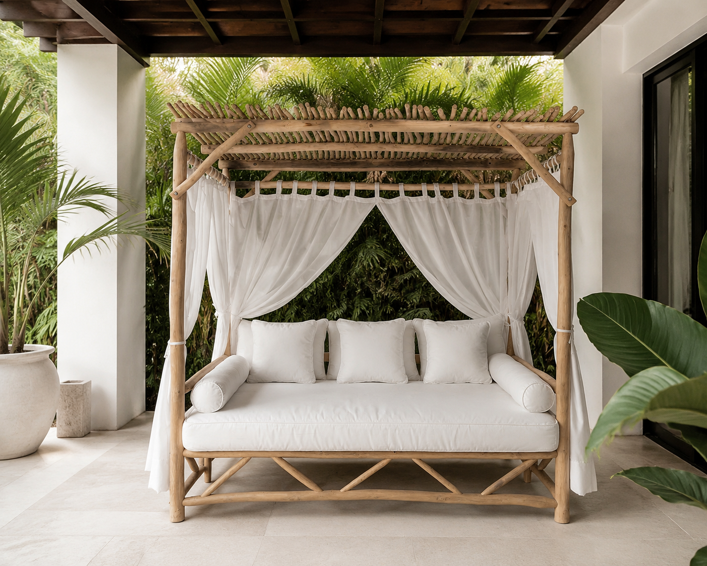 Crusoe Cabana Daybed lifestyle ambience
