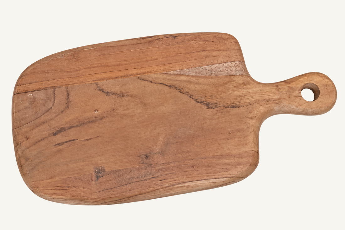 CABANA_STD_CATALOG_1 | Curved Teak Serving Board | run:issue-19-20260823T142348Z-7983044493405 | attempt:1