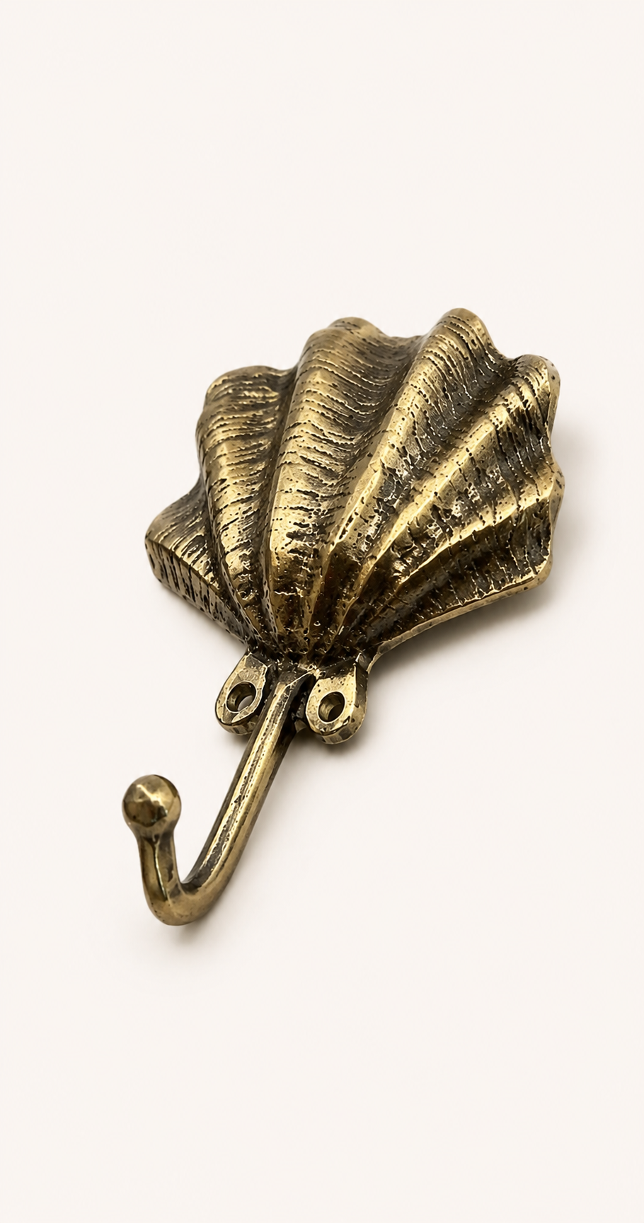 Bronze scallop shell wall hook, alternate catalog view