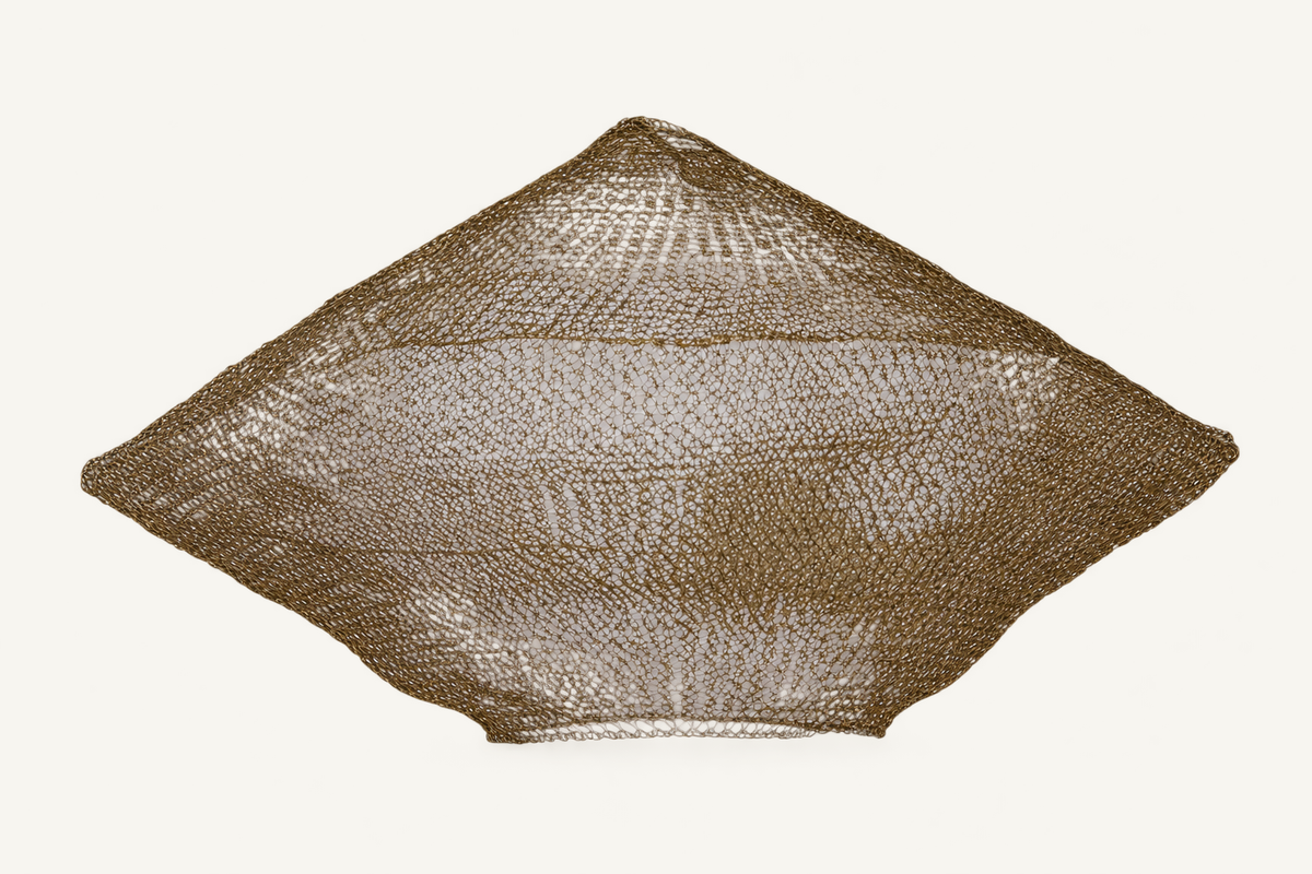 Halo Wire Lampshades: image 2