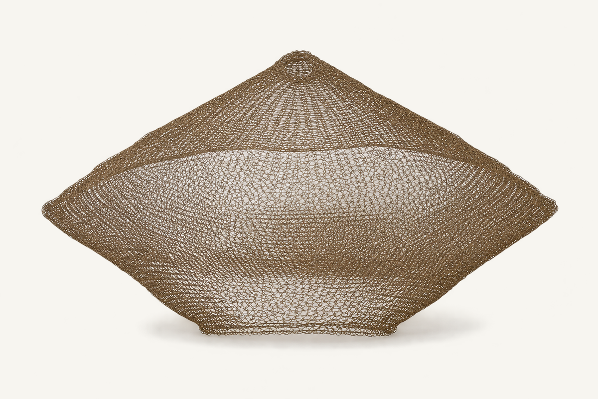 Halo Wire Lampshades: image 4