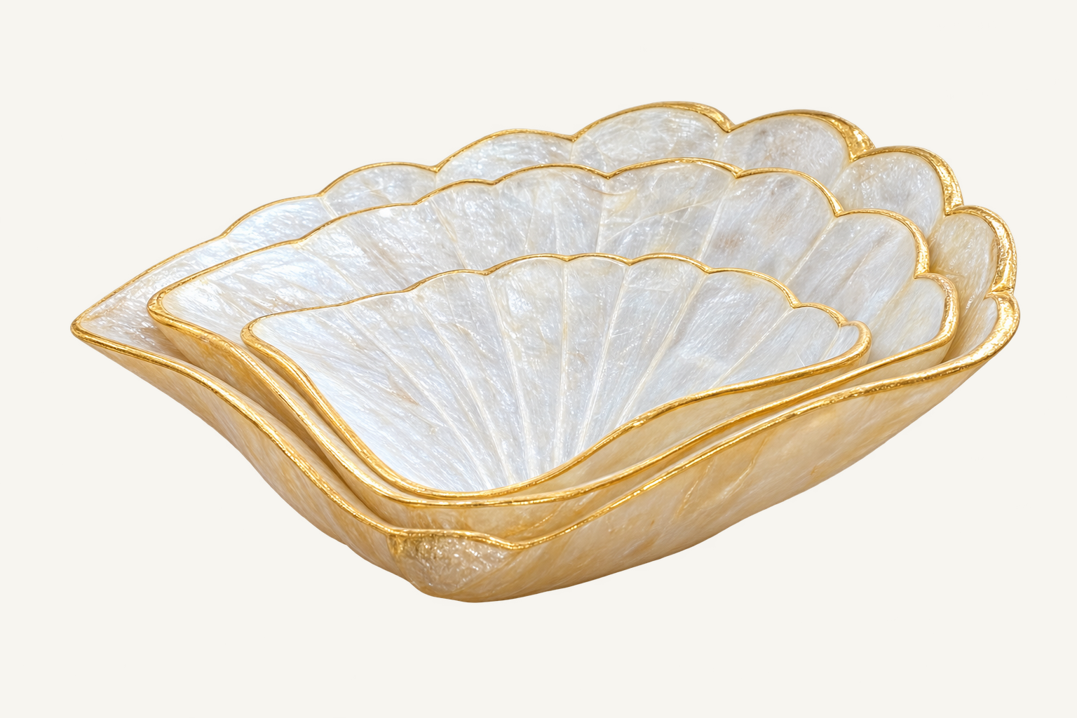 Pearl White Fan shell bowl trio - angled view