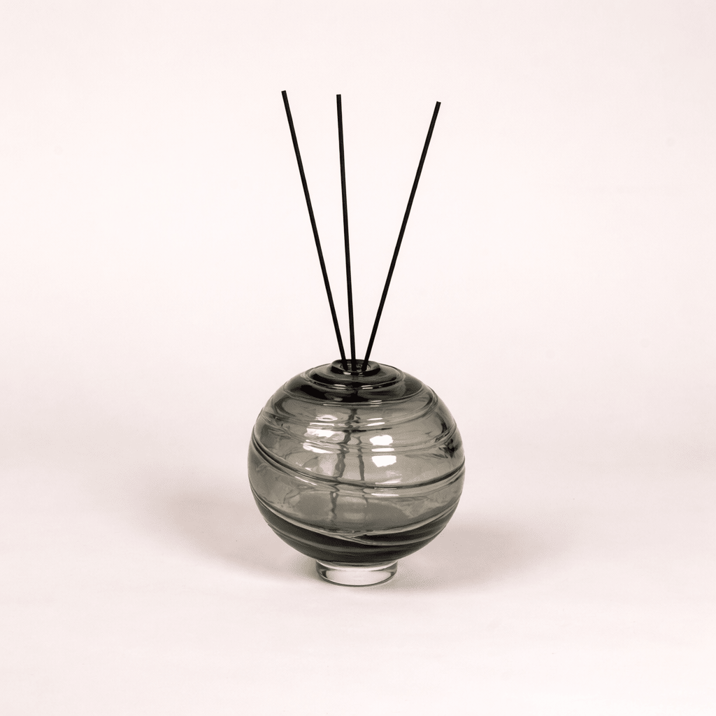 Decorative glass diffusers for bedrooms, bathrooms and interiors