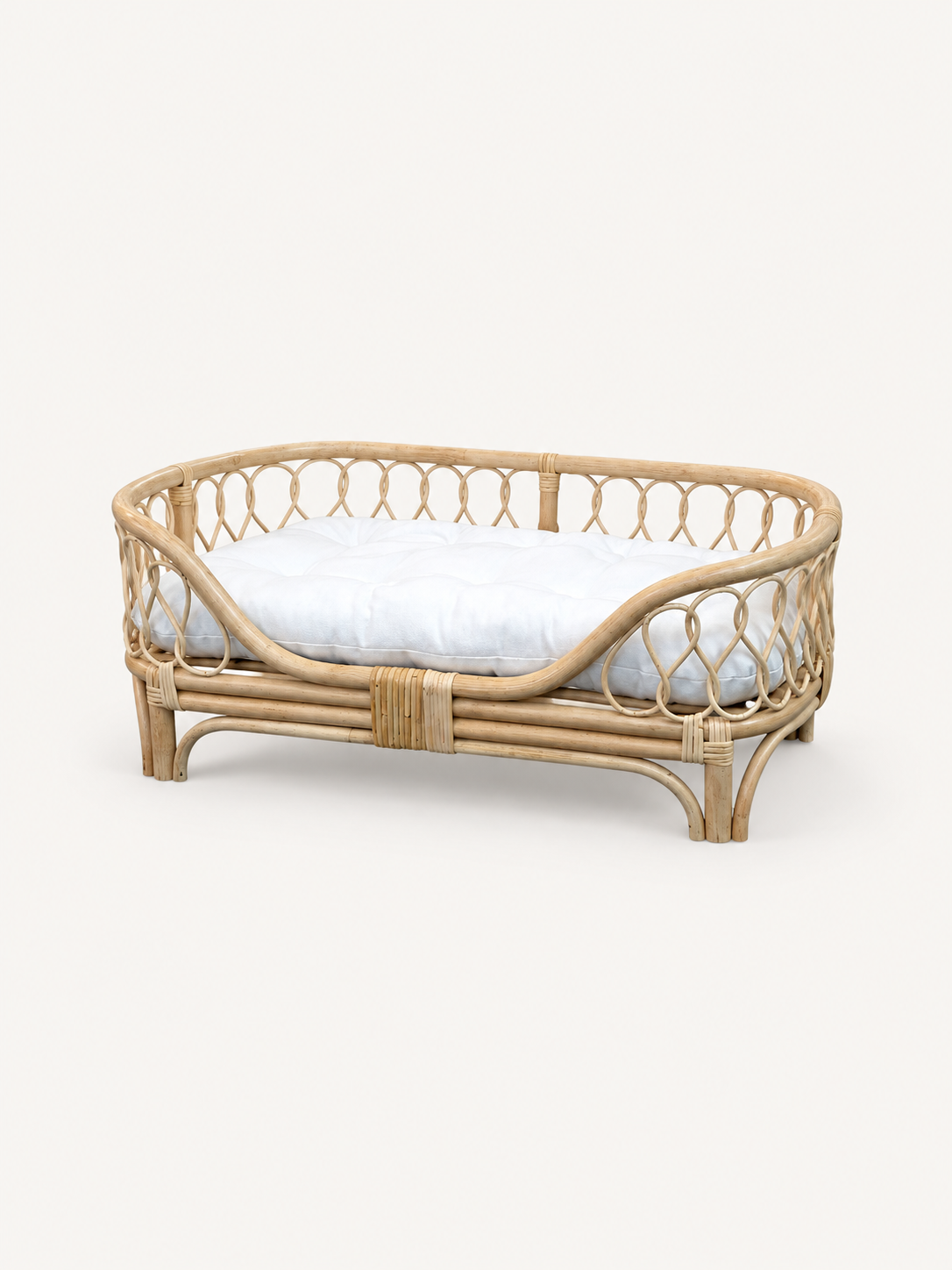 Rattan Pet Bed: image 3
