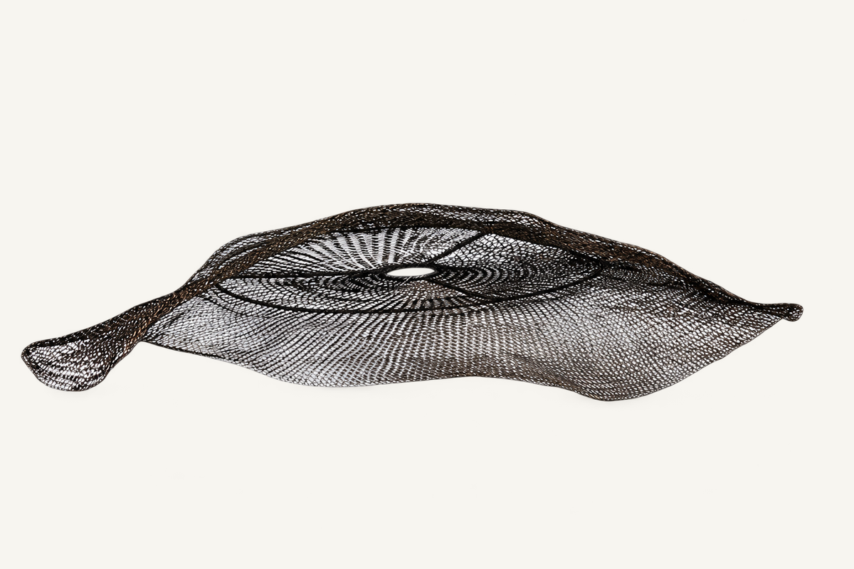 Wave Wire Lampshades: image 2