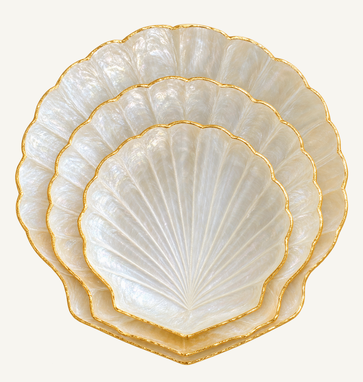 Pearl White Scallop shell bowl trio - shell detail