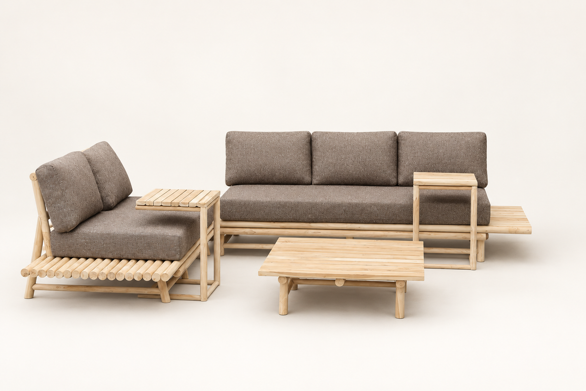 Wilma Outdoor Lounge Set, front catalog view